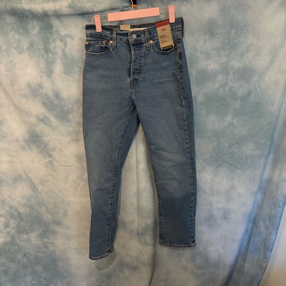 Levi’s wedgie straight high rise new with tags size 28 x 28 - Picture 2 of 6